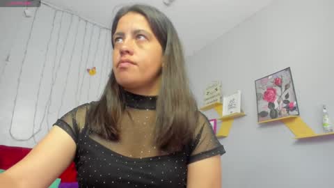 Paola online show from January 26, 1:47 pm