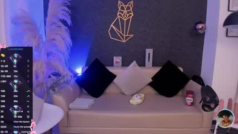 Snapshot of katia_high chatting on September 21, 8:18 pm katia_high online show from September 21, 8:18 pm