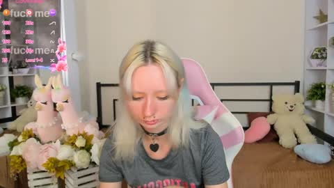 Katia  online show from May 21, 6:11 am