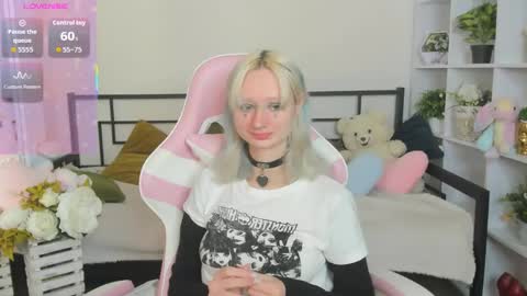 Katia  online show from May 7, 6:06 am