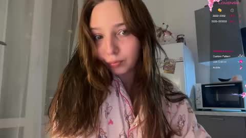 Katienext stream  online show from October 25, 4:58 pm