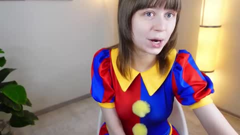 Katie online show from October 30, 2:18 pm