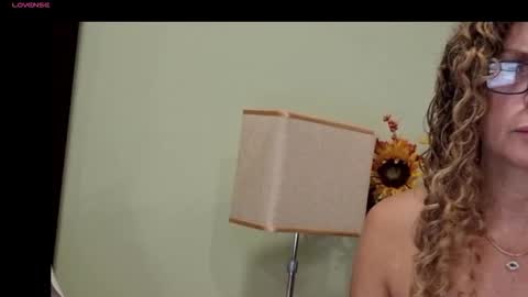 Katie Coxxwell online show from December 22, 3:20 am