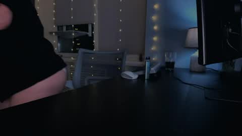 Miss Katie online show from April 7, 5:59 pm