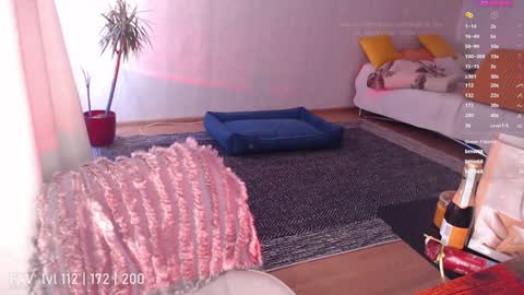 Snapshot of katrin_fox chatting on December 25, 11:11 am pvt open online show from December 25, 11:11 am
