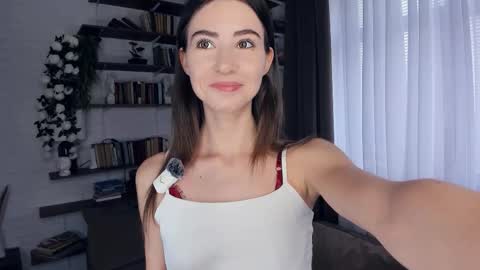 Kate Aurora online show from March 16, 9:02 am