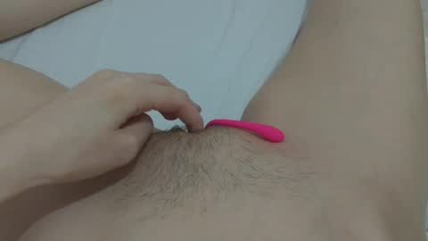 katrina  dont forget to give me thumbs up online show from January 24, 6:24 am