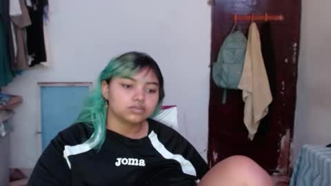 katteyes_ online show from May 22, 7:34 pm