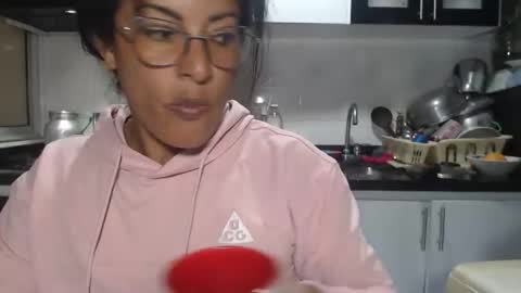 KattleyaGrey online show from January 7, 7:39 pm