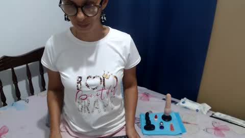 angel online show from February 21, 4:30 pm