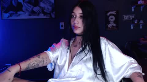      online show from October 30, 2:47 am