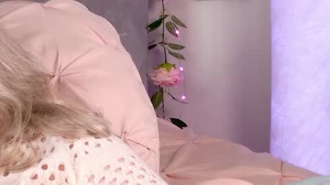 katy_nicole online show from May 15, 6:43 pm