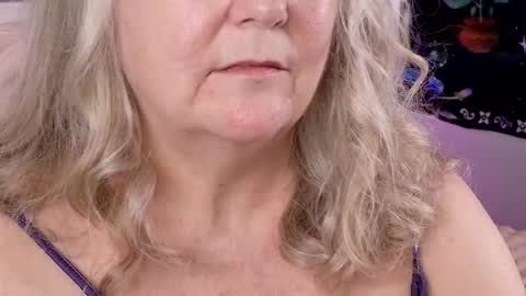 katy_nicole online show from May 27, 7:33 pm