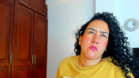 KATYAJHONSS online show from May 24, 12:09 am