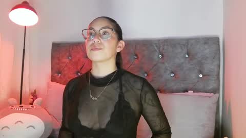 KATY online show from March 8, 8:40 am