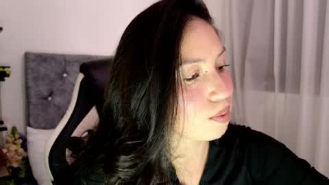 KATY online show from April 8, 4:20 pm