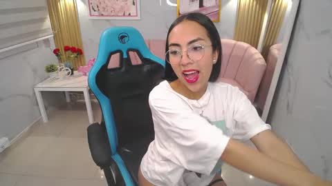 katyrider_a online show from September 19, 2:05 pm