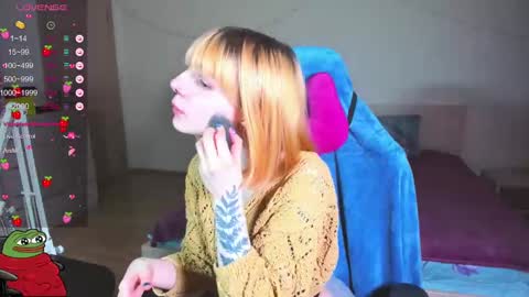 Kira-chan  online show from January 19, 11:12 am