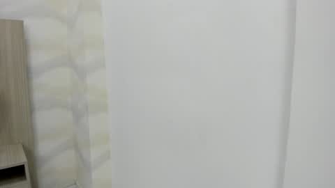   online show from January 30, 11:22 am