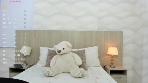   online show from February 7, 11:34 am