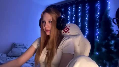 Amia online show from February 20, 5:36 pm