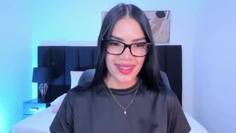 Kayla  online show from March 8, 11:25 am