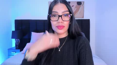 Kayla  online show from March 4, 11:39 am