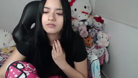 Kayla online show from June 22, 3:25 am