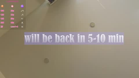 kaylee_ee online show from May 5, 9:45 am