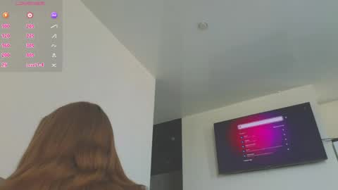 kaylee_ee online show from May 22, 8:56 am