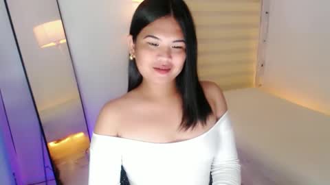 Y O U R        F U T U R E       K A Y L E E  online show from February 6, 8:39 am