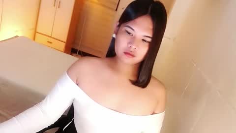 Y O U R        F U T U R E       K A Y L E E  online show from October 7, 6:56 pm