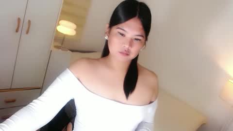 Y O U R        F U T U R E       K A Y L E E  online show from May 16, 7:57 pm