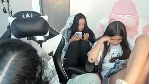 kaylie online show from October 8, 8:57 pm