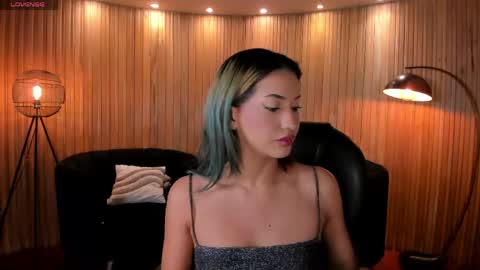 Kay online show from May 19, 3:46 am