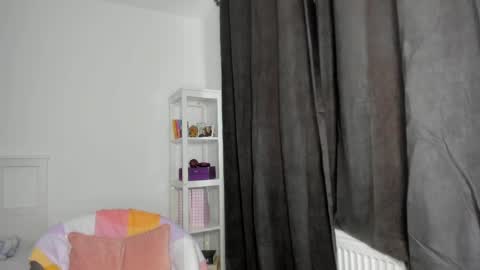 kayyrachyl online show from May 17, 12:26 pm