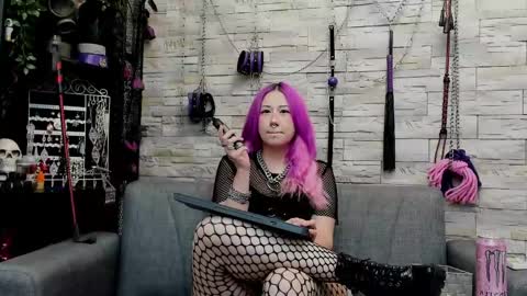 Miss Kazia online show from May 21, 1:36 am