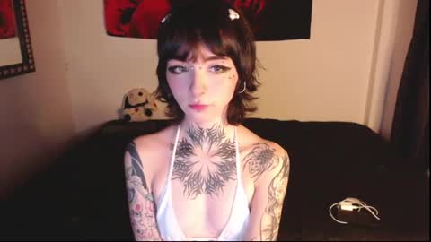 kazumi online show from December 4, 12:30 am