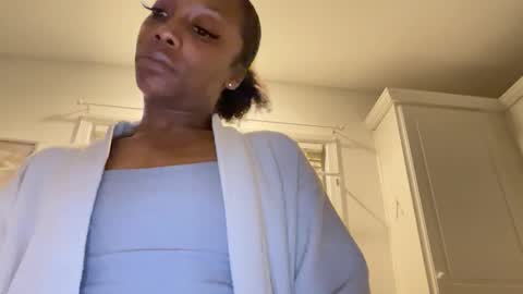 Keephimcum69me online show from December 23, 10:19 am