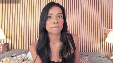 keeyla stone online show from March 8, 7:23 am