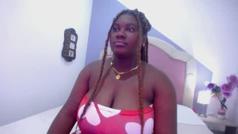 keicy_smith online show from April 4, 7:56 pm