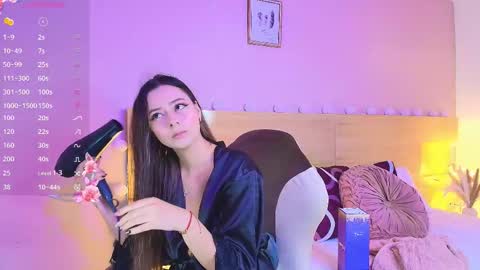 Keidance online show from October 15, 8:33 pm