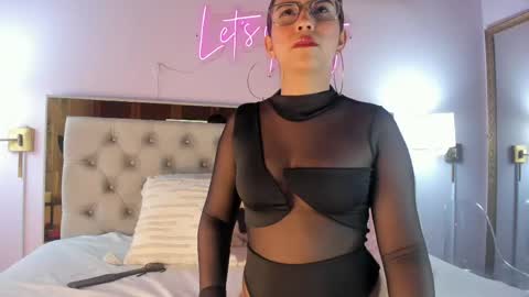Keily online show from May 24, 11:31 am