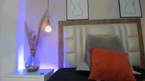 Keimy Wilde online show from February 15, 3:44 pm