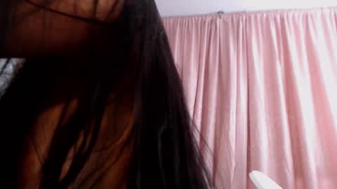 Keira online show from October 3, 3:50 pm