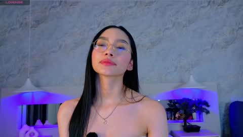 Keira Corleone online show from November 14, 4:34 am