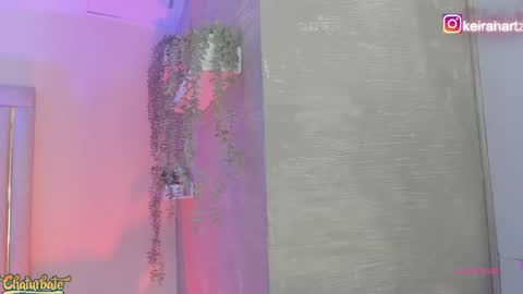 keirahartz online show from May 26, 11:42 am