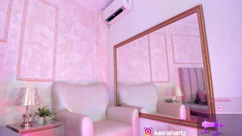 keirahartz online show from February 15, 3:31 am