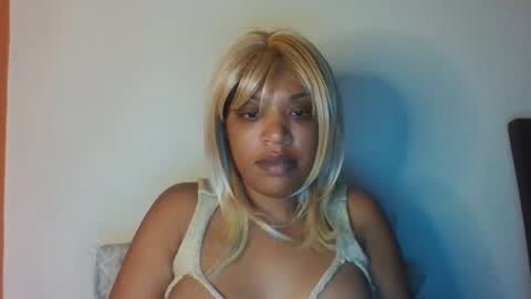 Kellie online show from May 13, 8:20 am