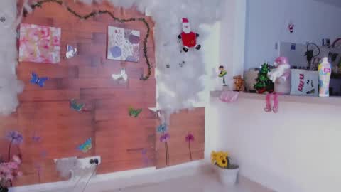kelly__thomson online show from December 13, 9:41 pm